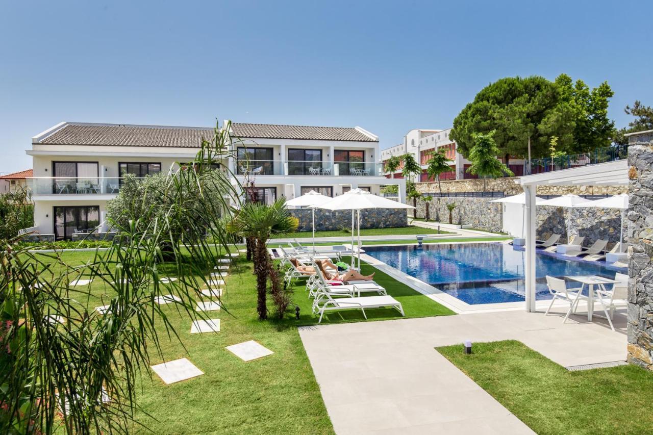 يميناريا Epicentrum Suites Fresh المظهر الخارجي الصورة